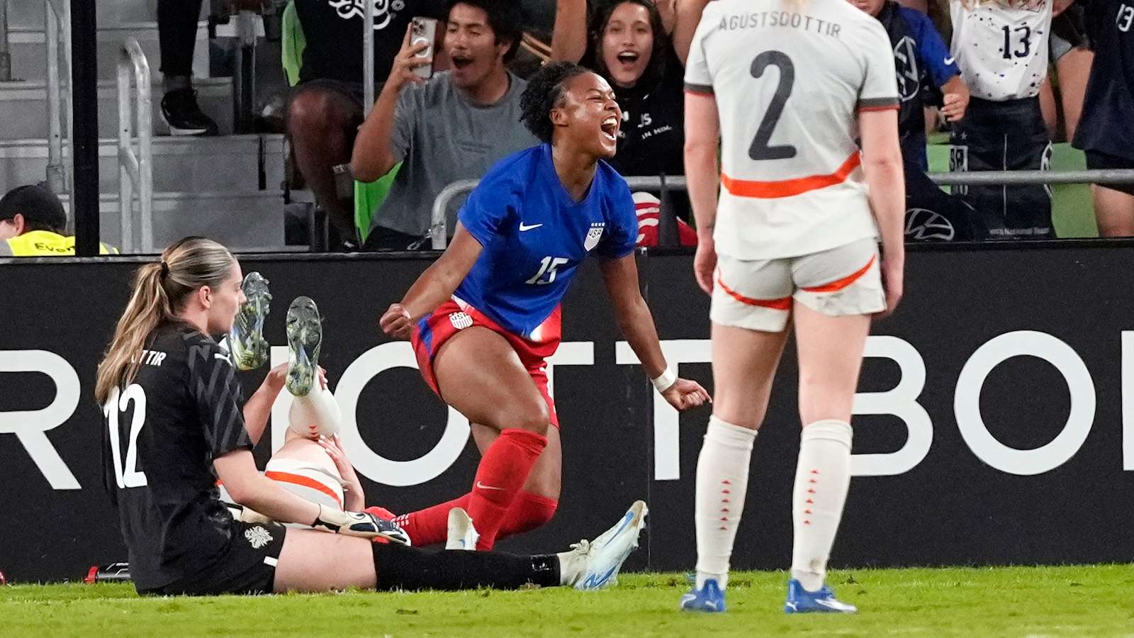 出现显著变 出现显著变